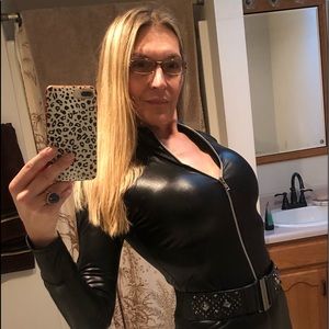 Meet your Posher, Amber